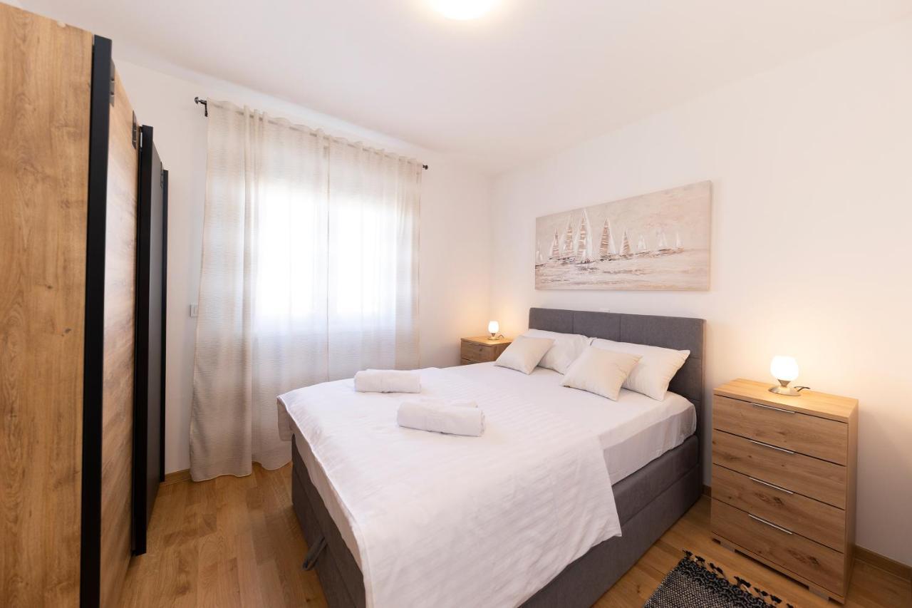 Apartment Diadora Zadar Buitenkant foto